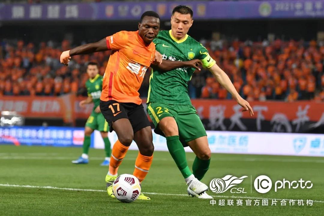 تشيلسي وكريستال بالاس مباشر الانمواجهة مثيرة في الدوري الإنجليزي