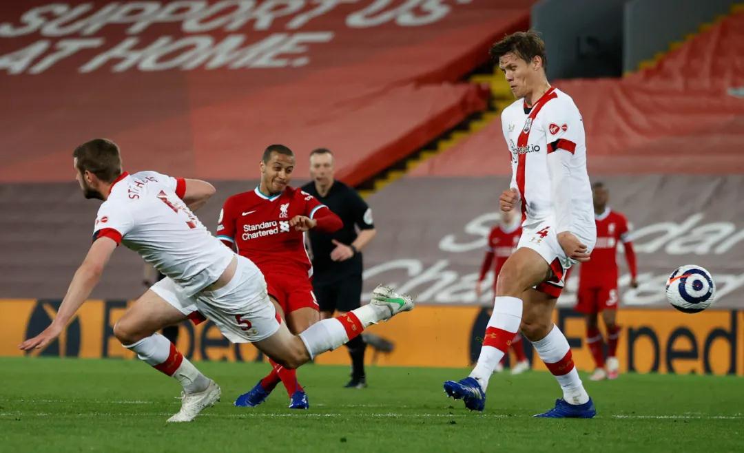 أهداف دوري أبطال أوروبا اليوم الأربعاءأحدث النتائج واللحظات الحاسمة